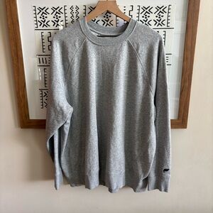 Fabletics‎ Crewneck Sweater